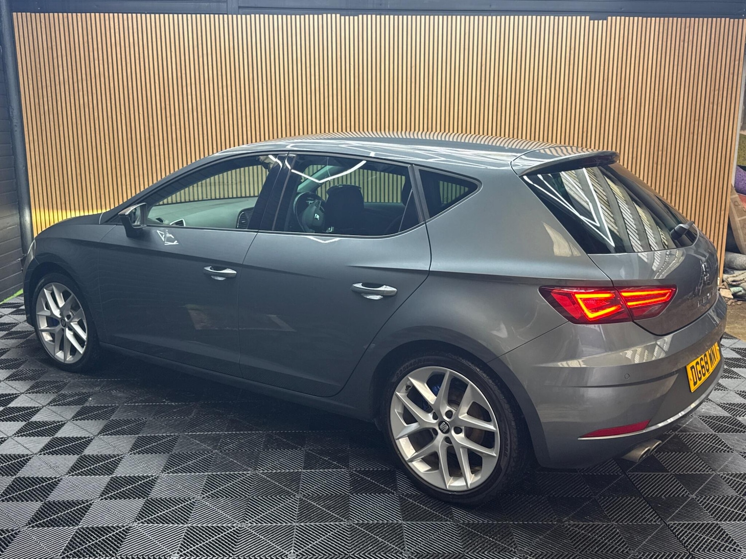 Used SEAT Leon 2018 for sale - 76839737: Photo 41