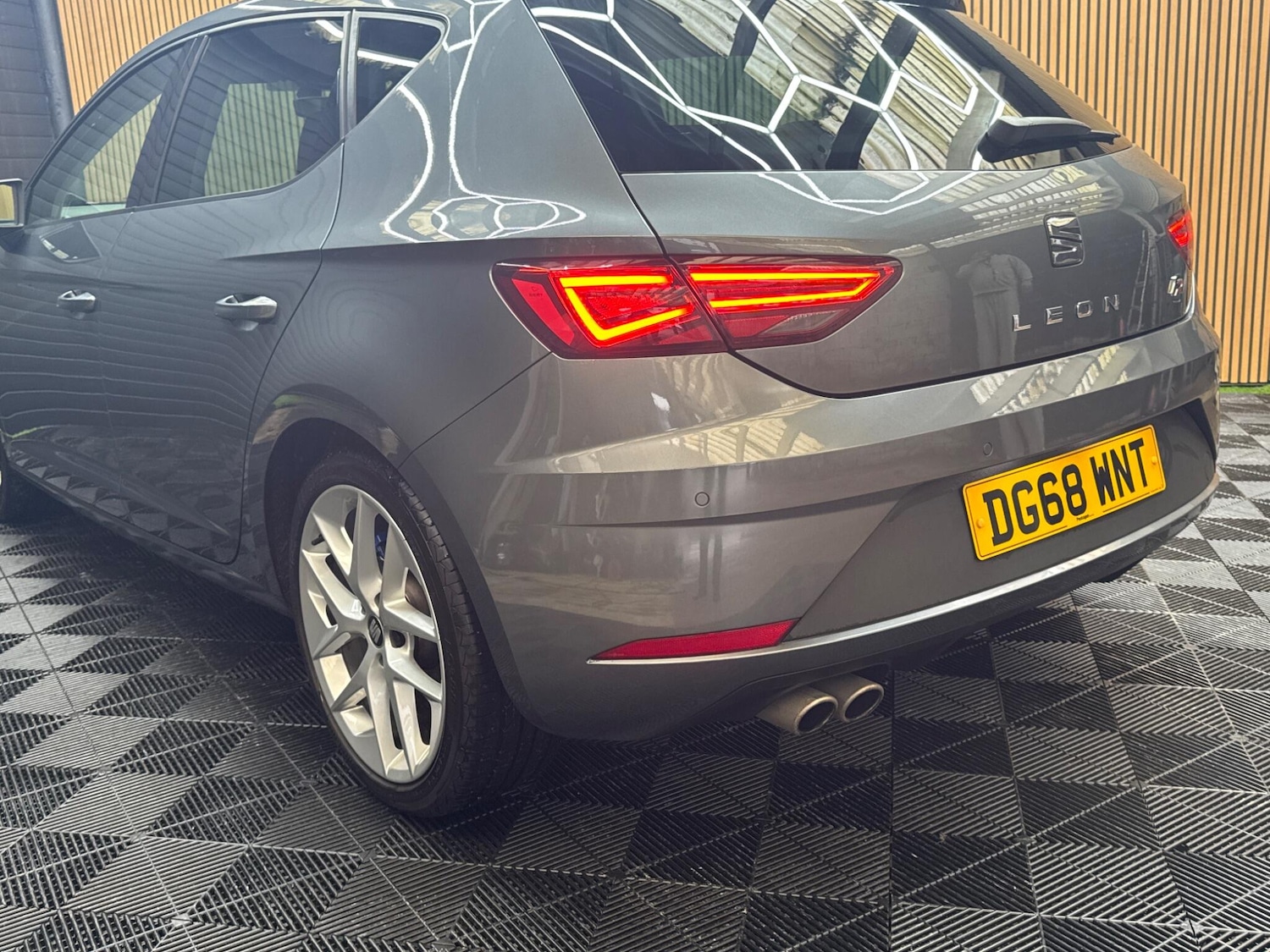 Used SEAT Leon 2018 for sale - 76839737: Photo 43
