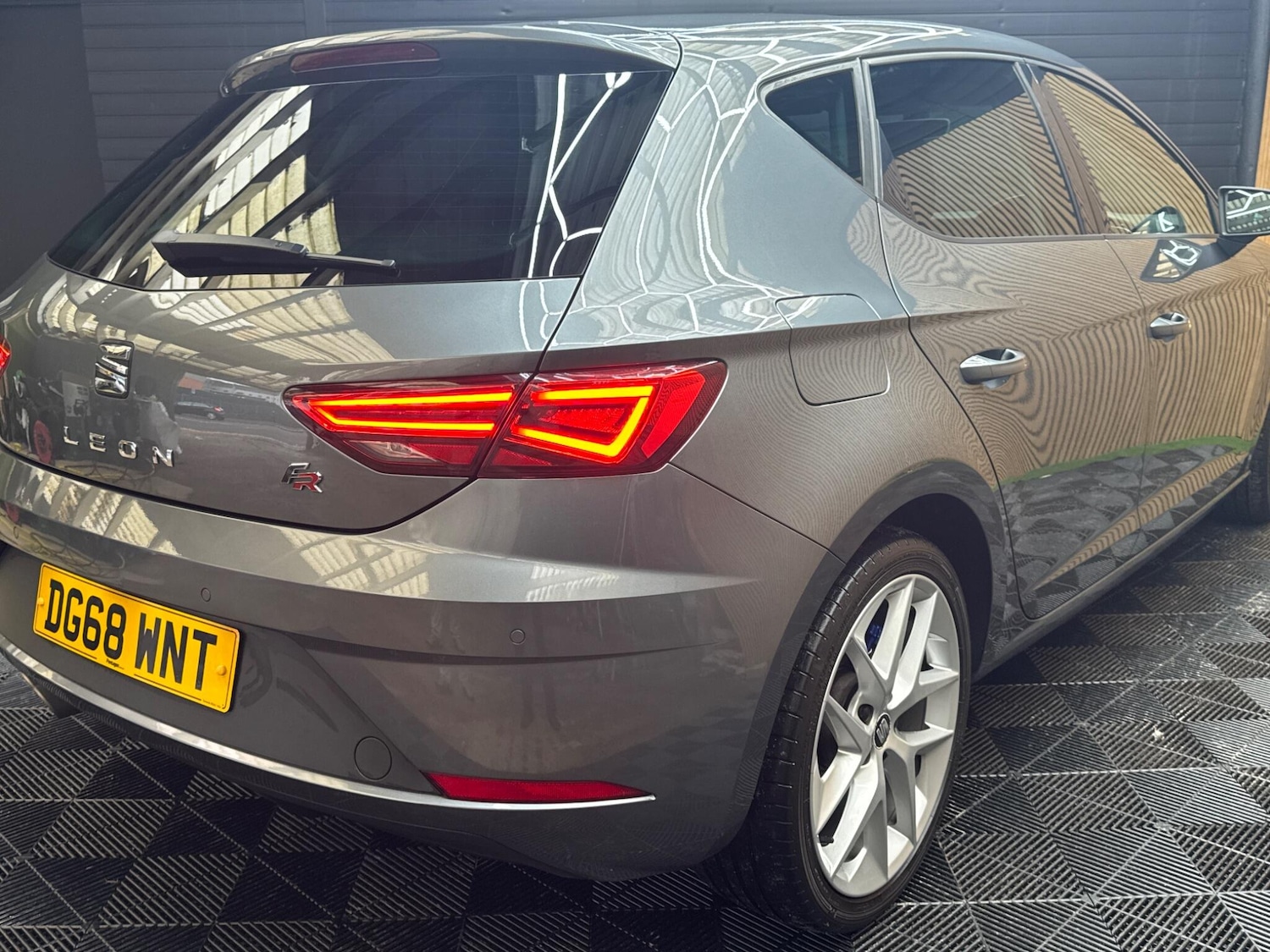 Used SEAT Leon 2018 for sale - 76839737: Photo 45