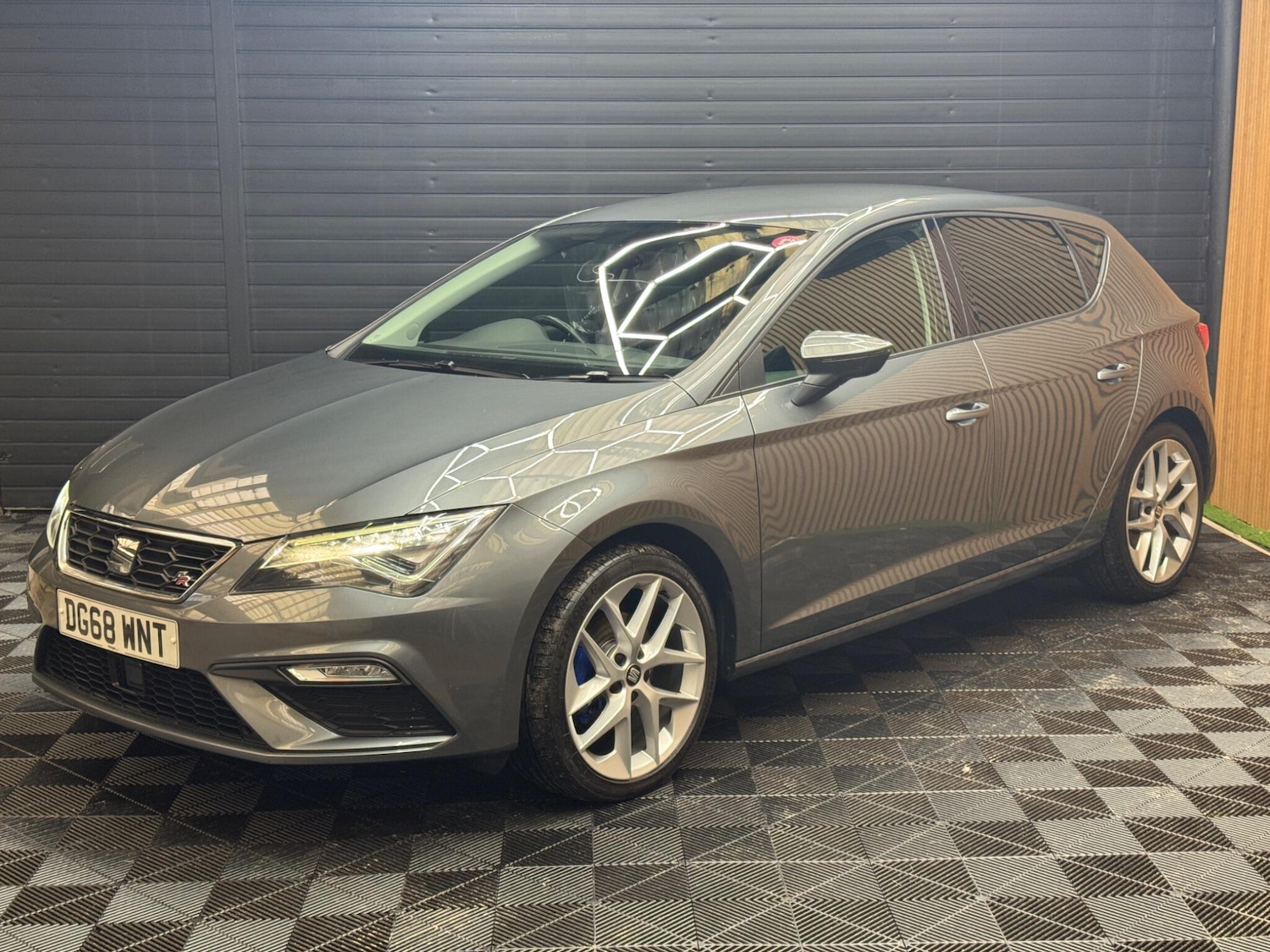 Used SEAT Leon 2018 for sale - 76839737: Photo 9