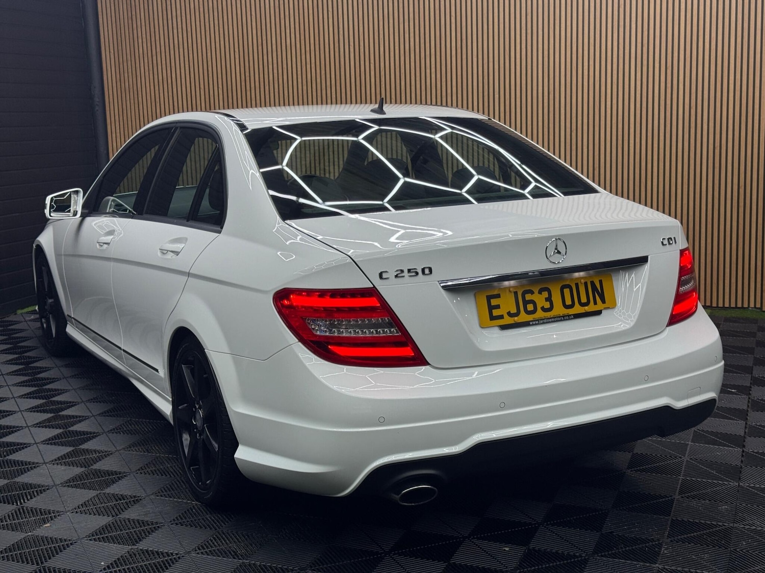 Used Mercedes-Benz C Class 2013 for sale - 77315414: Photo 31