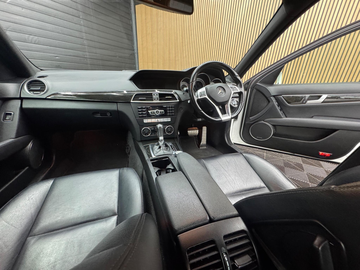 Used Mercedes-Benz C Class 2013 for sale - 77315414: Photo 51