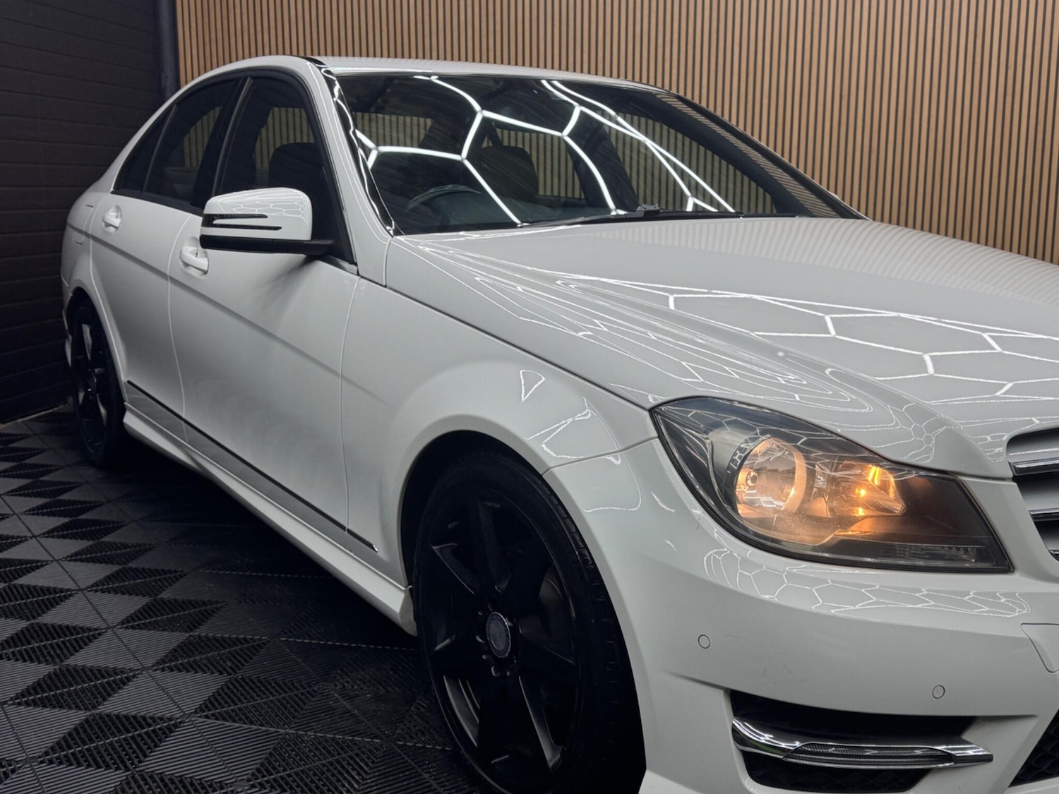 Used Mercedes-Benz C Class 2013 for sale - 77315414: Photo 69