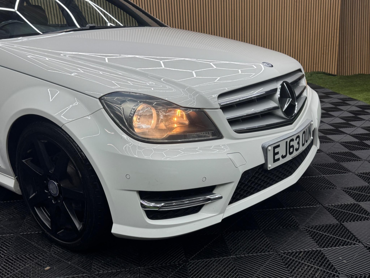 Used Mercedes-Benz C Class 2013 for sale - 77315414: Photo 70