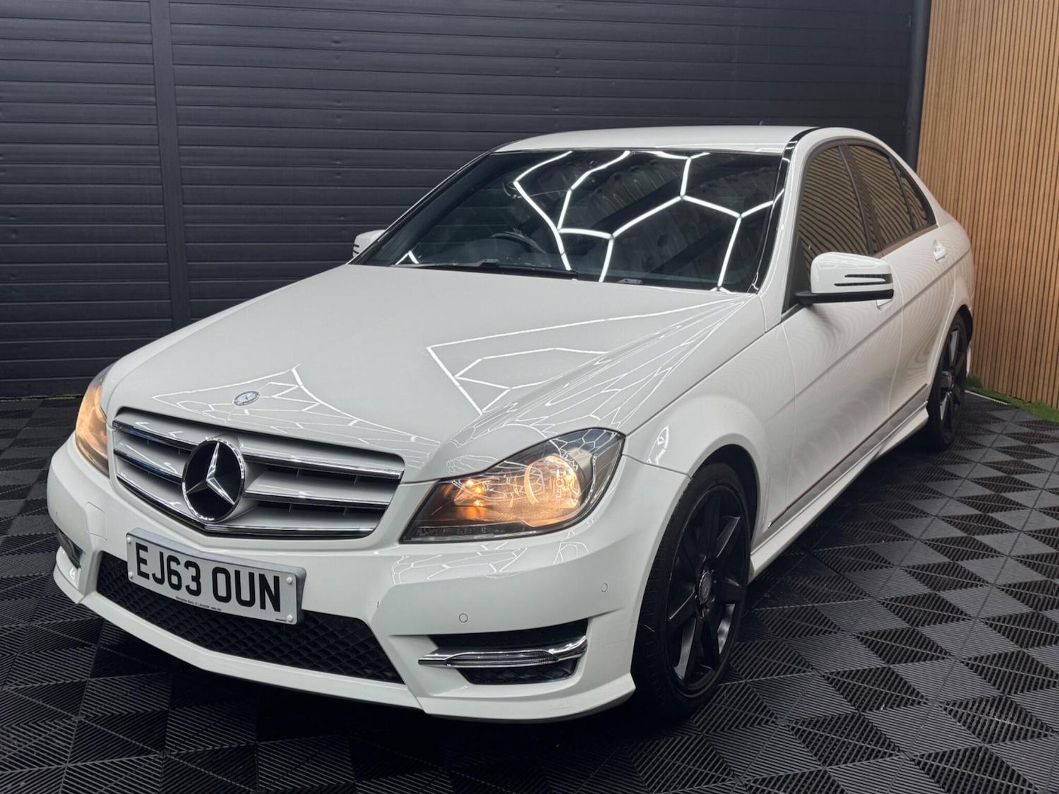 Used Mercedes-Benz C Class 2013 for sale - 77315414: Photo 71