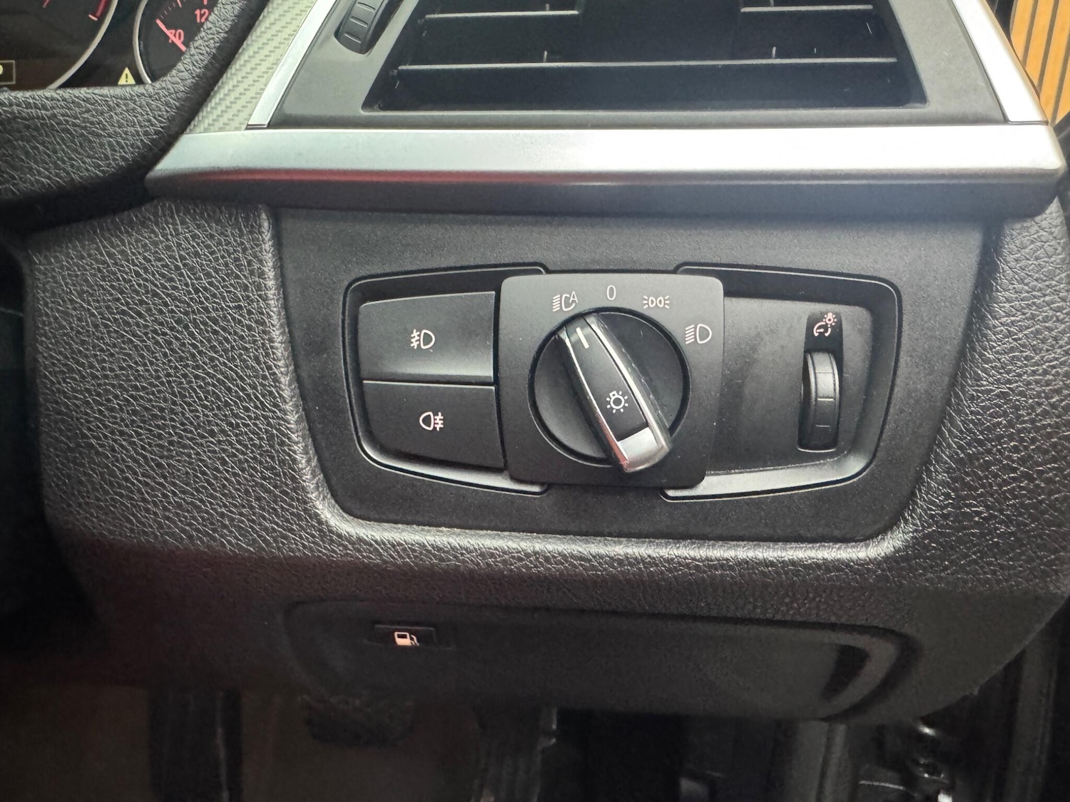 Used BMW 3 Series 2017 for sale - 76839684: Photo 19