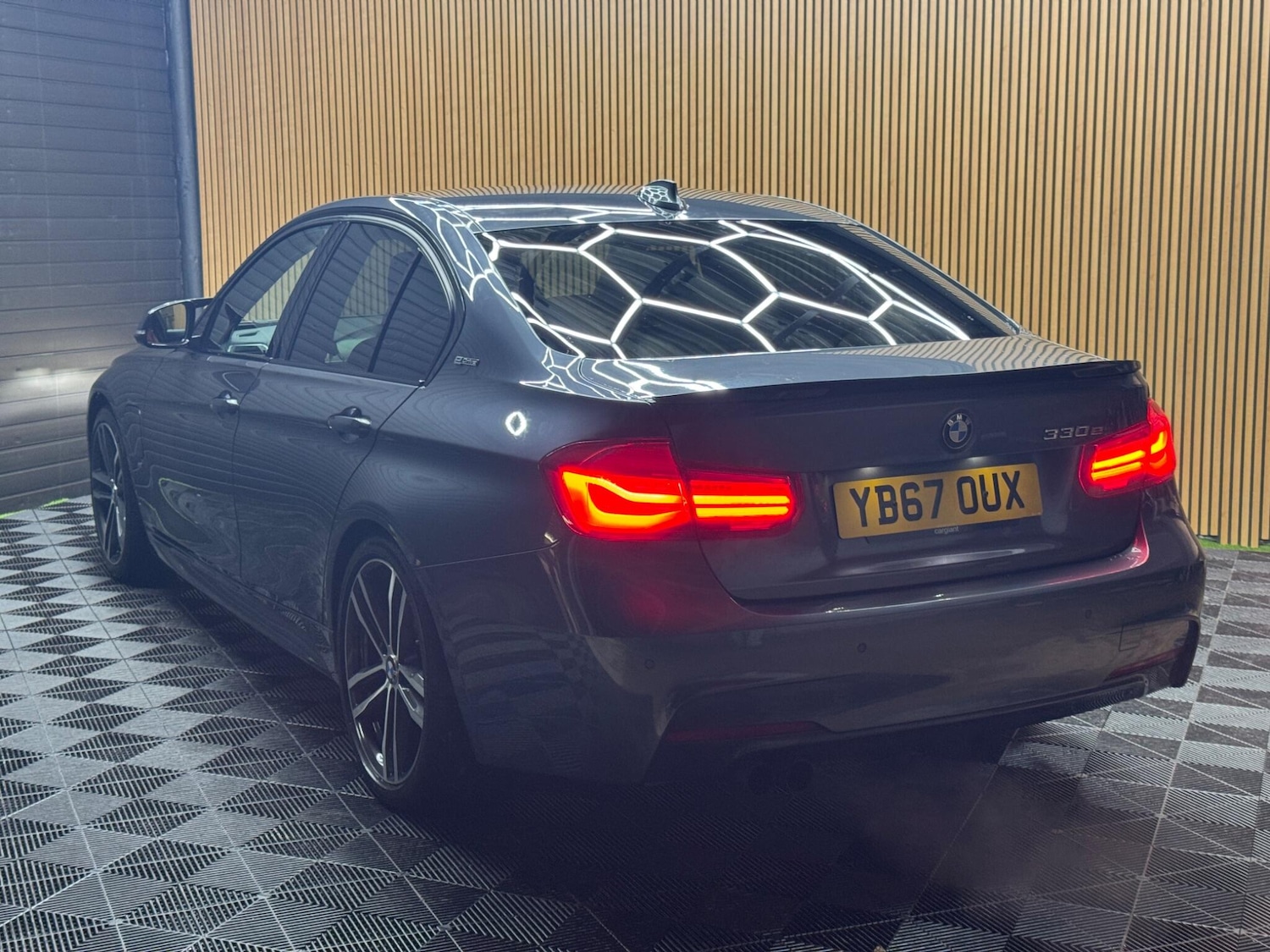 Used BMW 3 Series 2017 for sale - 76839684: Photo 29