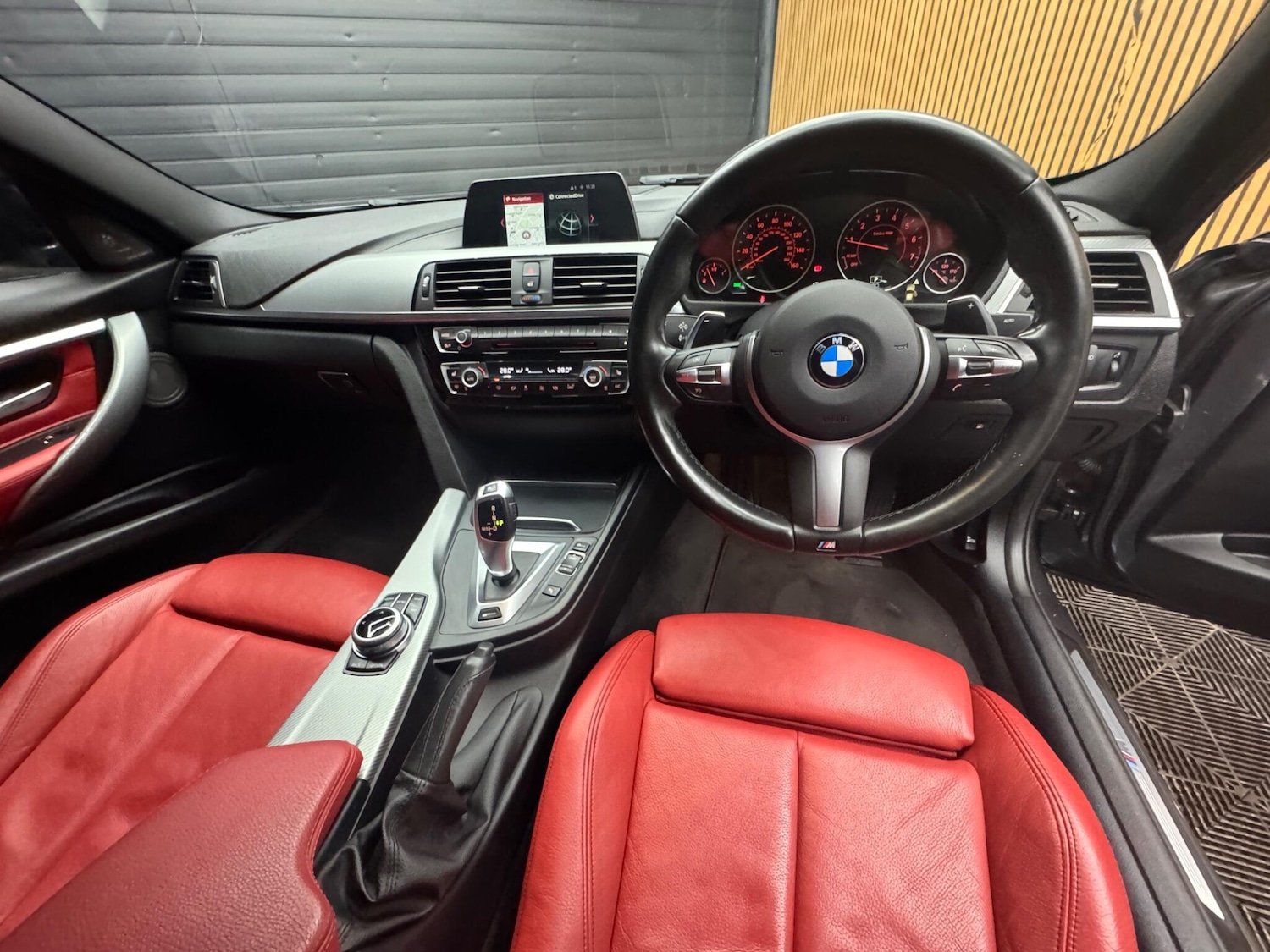 Used BMW 3 Series 2017 for sale - 76839684: Photo 3