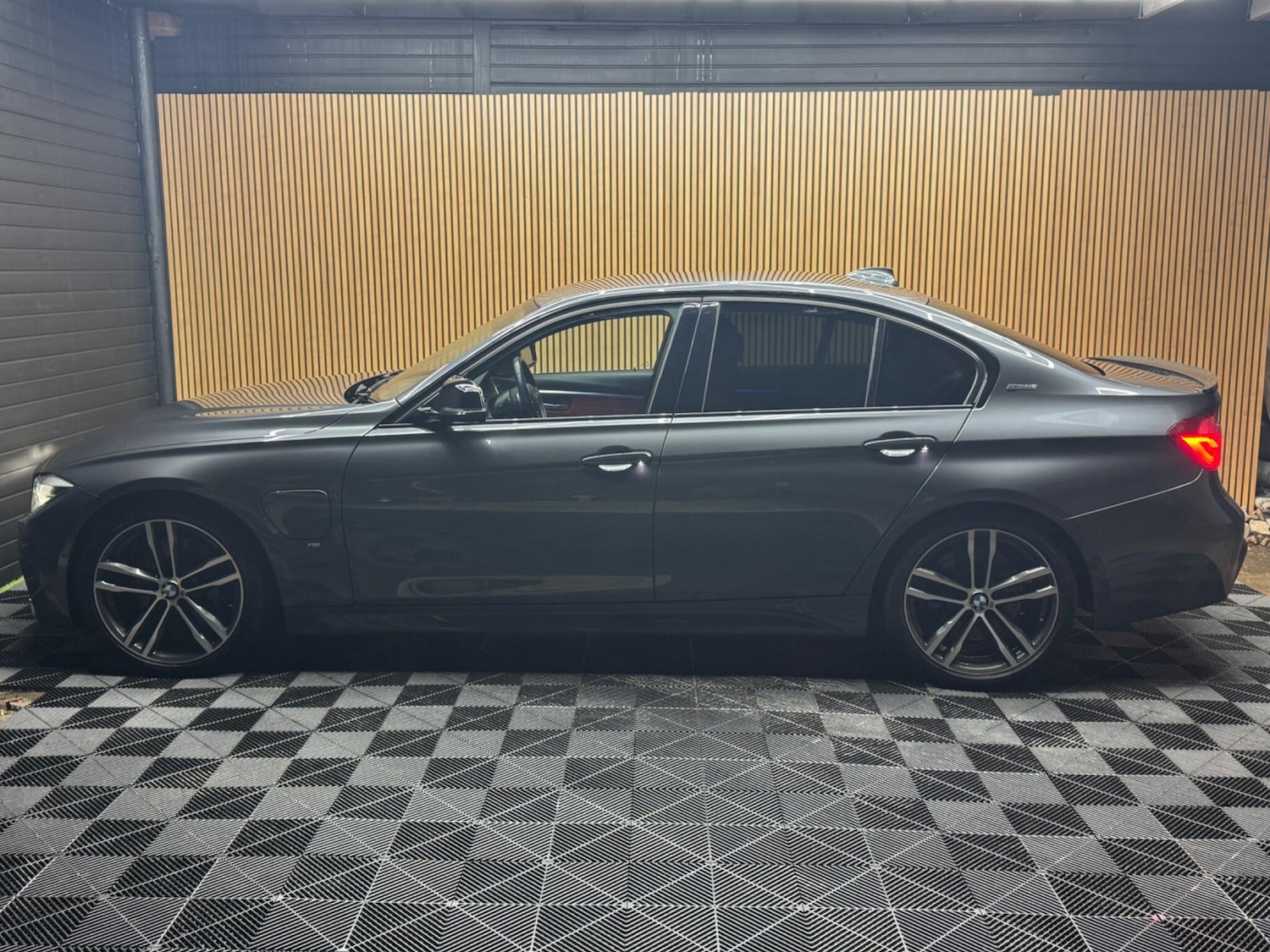 Used BMW 3 Series 2017 for sale - 76839684: Photo 38