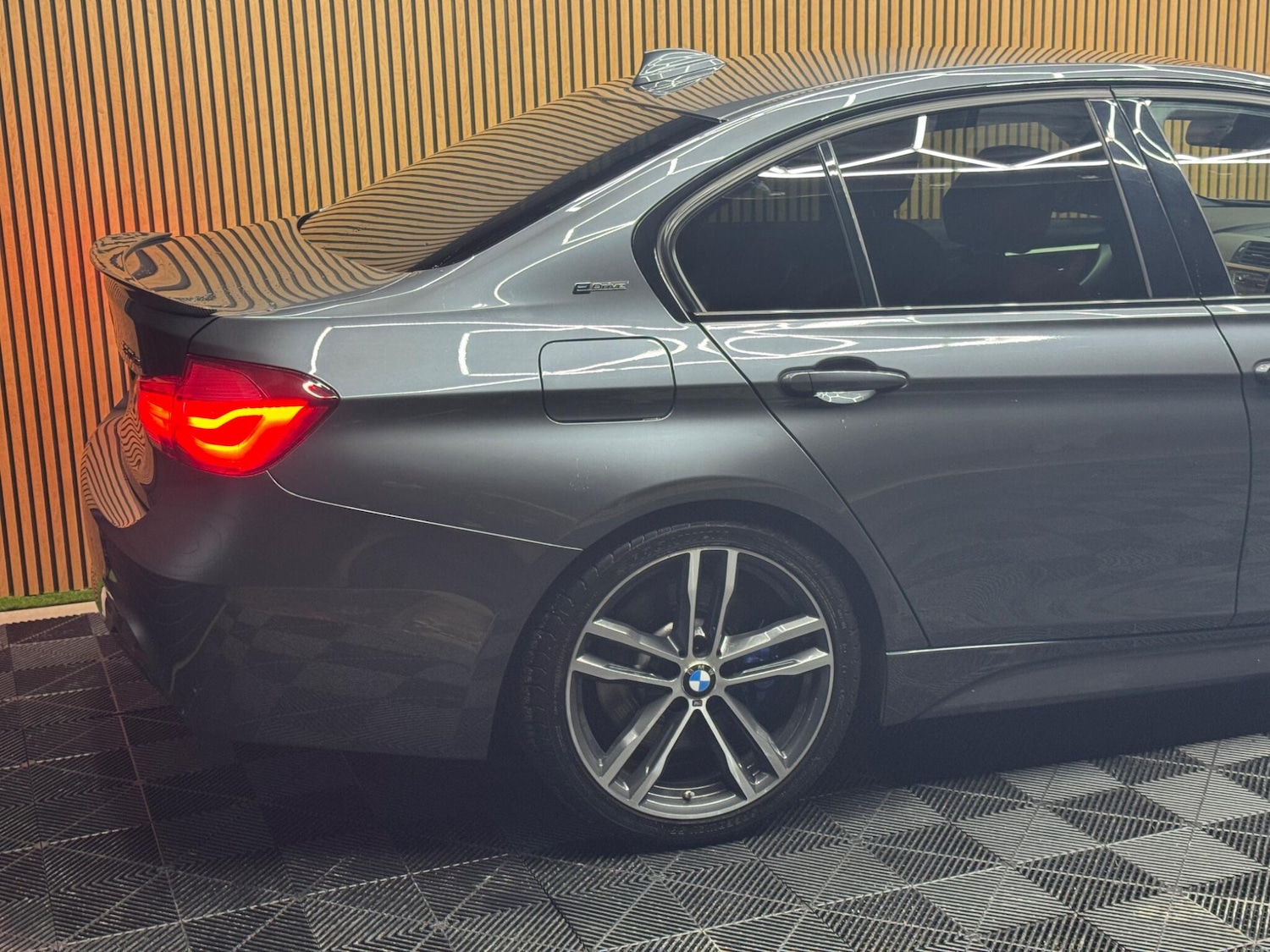 Used BMW 3 Series 2017 for sale - 76839684: Photo 45