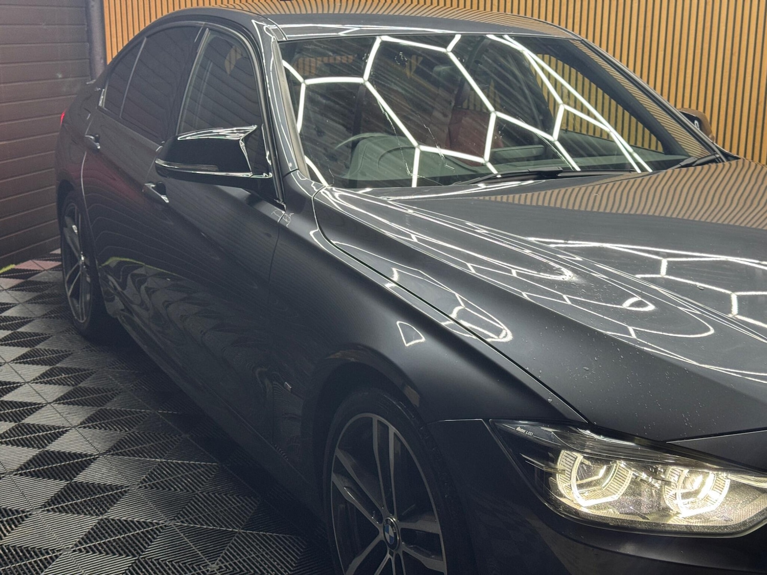 Used BMW 3 Series 2017 for sale - 76839684: Photo 54