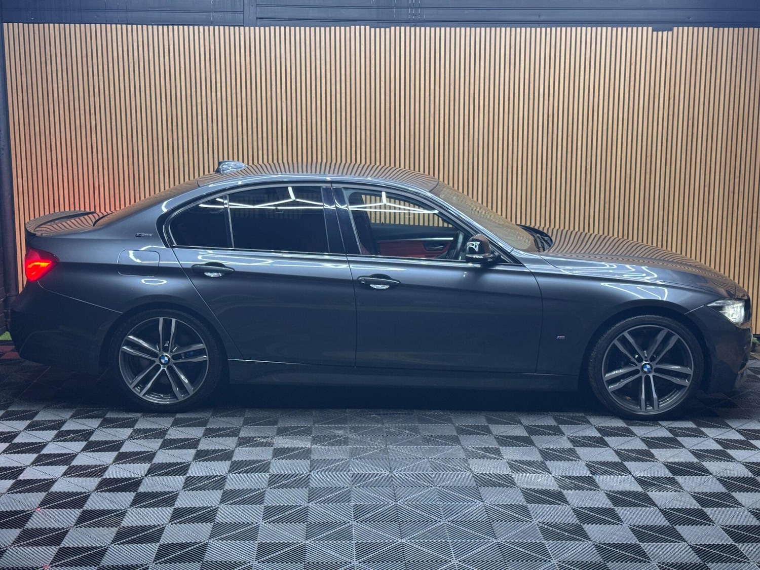 Used BMW 3 Series 2017 for sale - 76839684: Photo 7