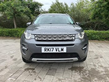 Used Land Rover Discovery Sport 2017 for sale - 79049459: Photo