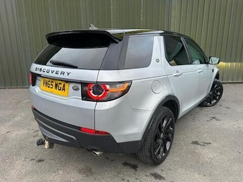 Used Land Rover Discovery Sport 2015 for sale - 79050217: Photo