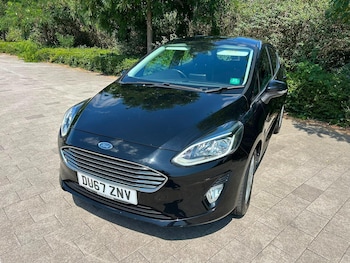 Used Ford Fiesta 2018 for sale - 79157808: Photo