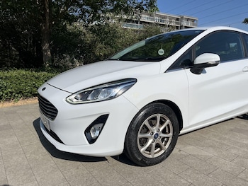 Used Ford Fiesta 2017 for sale - 79237107: Photo