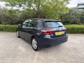 Used Peugeot 308 2018 for sale - 79048974: Photo