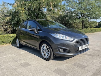 Used Ford Fiesta 2017 for sale - 79412208: Photo