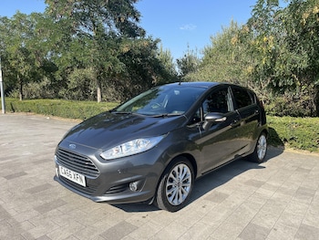 Used Ford Fiesta 2017 for sale - 79412208: Photo