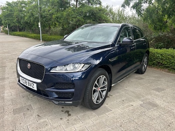 Used Jaguar F-Pace 2018 for sale - 79049460: Photo