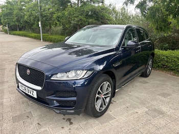 Used Jaguar F-Pace 2018 for sale - 79049460: Photo