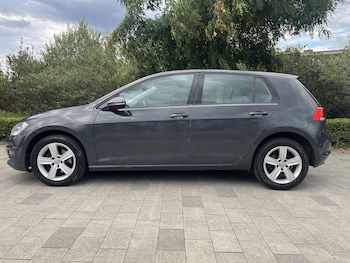 Used Volkswagen Golf 2016 for sale - 79373892: Photo