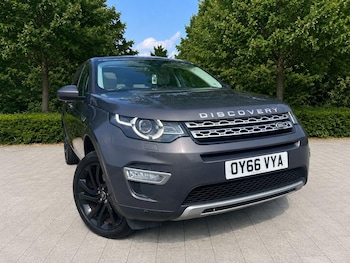 Used Land Rover Discovery Sport 2016 for sale - 79248241: Photo