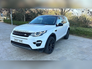 Used Land Rover Discovery Sport 2017 for sale - 79061491: Photo