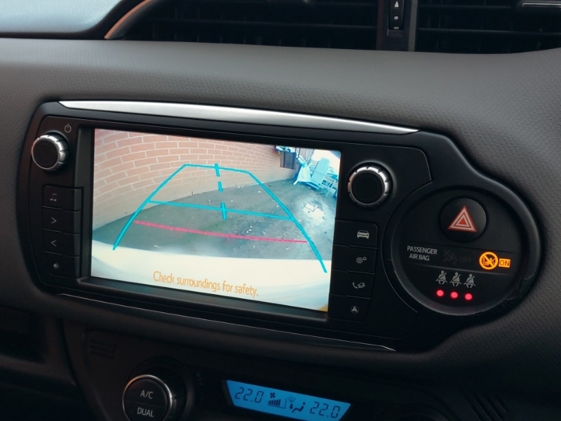 Used Toyota Yaris 2017 for sale - 76975129: Photo 17