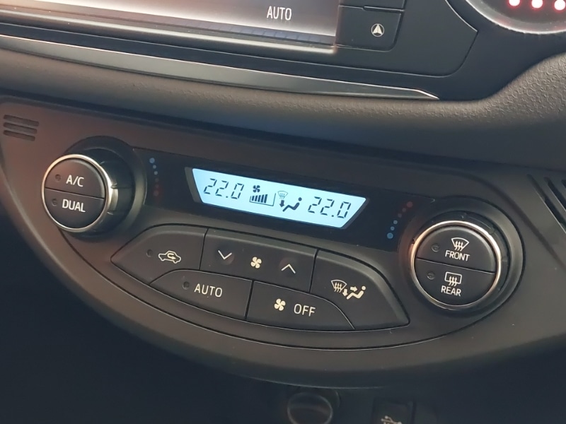 Used Toyota Yaris 2017 for sale - 77797529: Photo 16