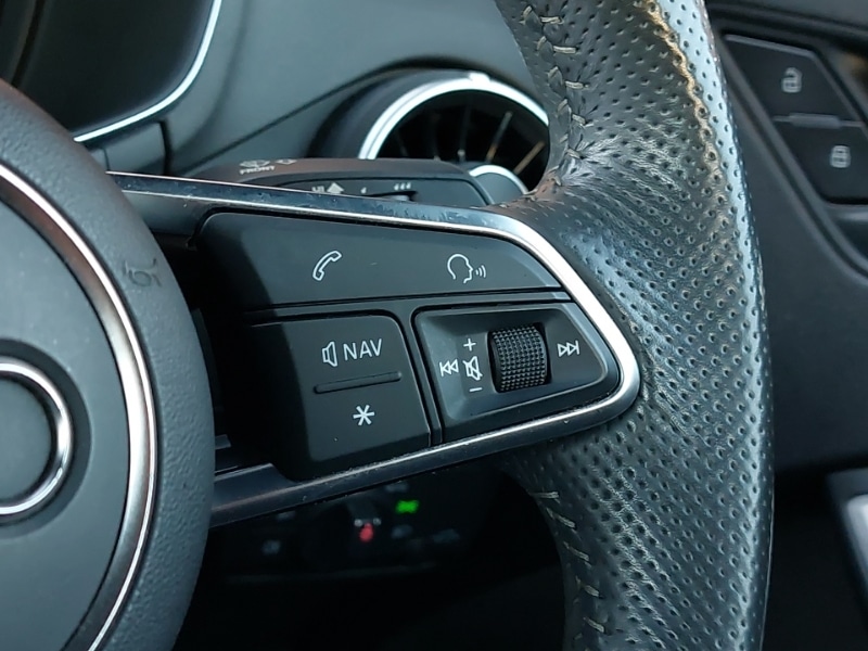 Used Audi TT 2017 for sale - 76651631: Photo 10