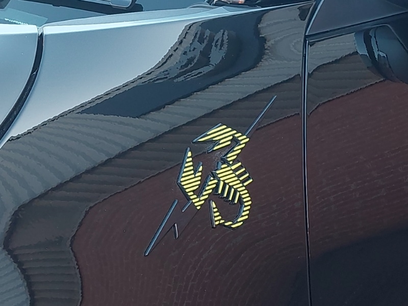 Used Abarth 600e 2025 for sale - 76055314: Photo 12