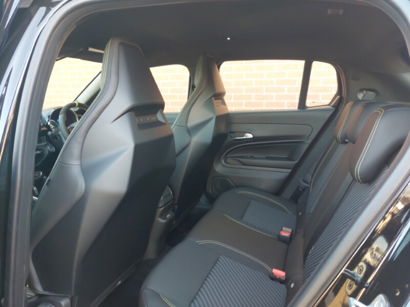 Used Abarth 600e 2025 for sale - 76055314: Photo 6