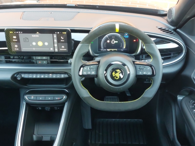 Used Abarth 600e 2025 for sale - 76055314: Photo 7