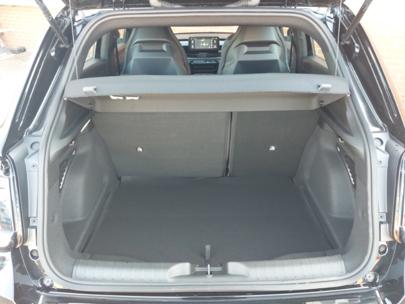 Used Abarth 600e 2025 for sale - 76055314: Photo 8