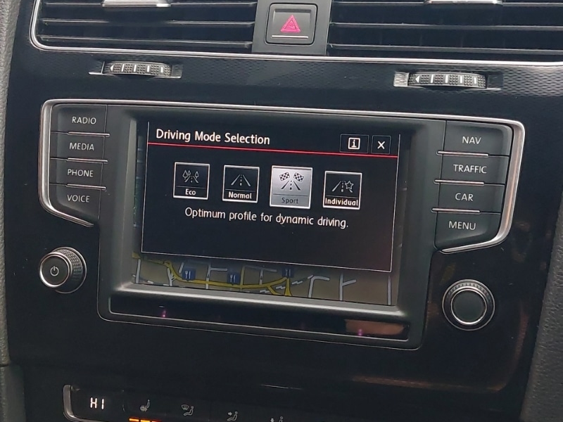 Used Volkswagen Golf 2017 for sale - 77300123: Photo 17