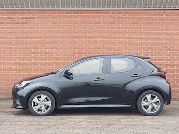 Used Mazda Mazda2 HYBRID 2024 for sale - 76668789: Photo