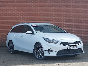 Used Kia Ceed 2023 for sale - 79493312: Photo