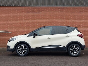 Used Renault Captur 2018 for sale - 77495511: Photo