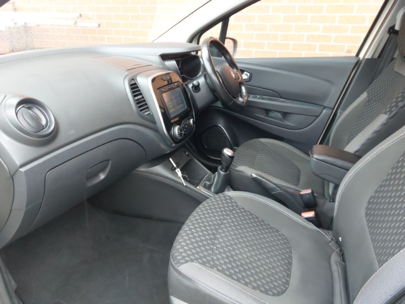 Used Renault Captur 2018 for sale - 77495511: Photo 5