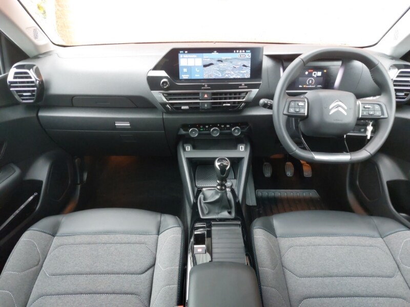 Used Citroen C4 2024 for sale - 76362220: Photo 2