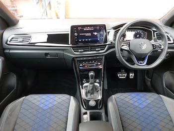 Used Volkswagen T-Roc 2022 for sale - 75796486: Photo