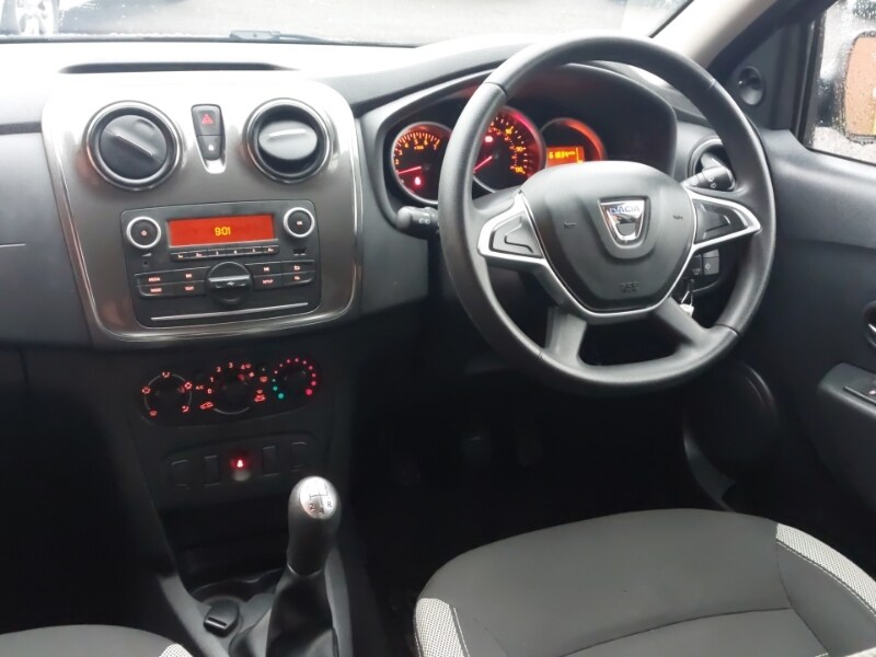 Used Dacia Sandero Stepway 2017 for sale - 76906965: Photo 15