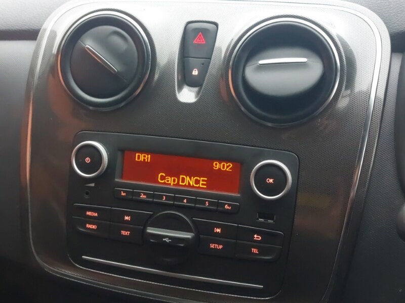 Used Dacia Sandero Stepway 2017 for sale - 76906965: Photo 17