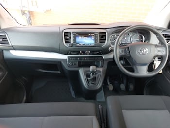 Used Toyota PROACE CITY Verso 2023 for sale - 78355478: Photo