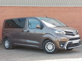 Used Toyota PROACE CITY Verso 2023 for sale - 78355478: Photo