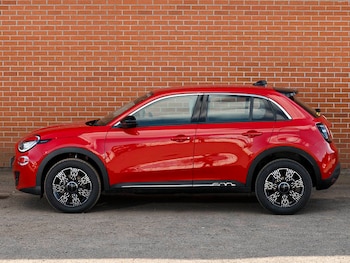 Used Fiat 600 2026 for sale - 77717200: Photo