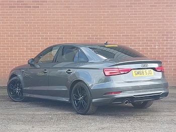Used Audi A3 2018 for sale - 78126385: Photo