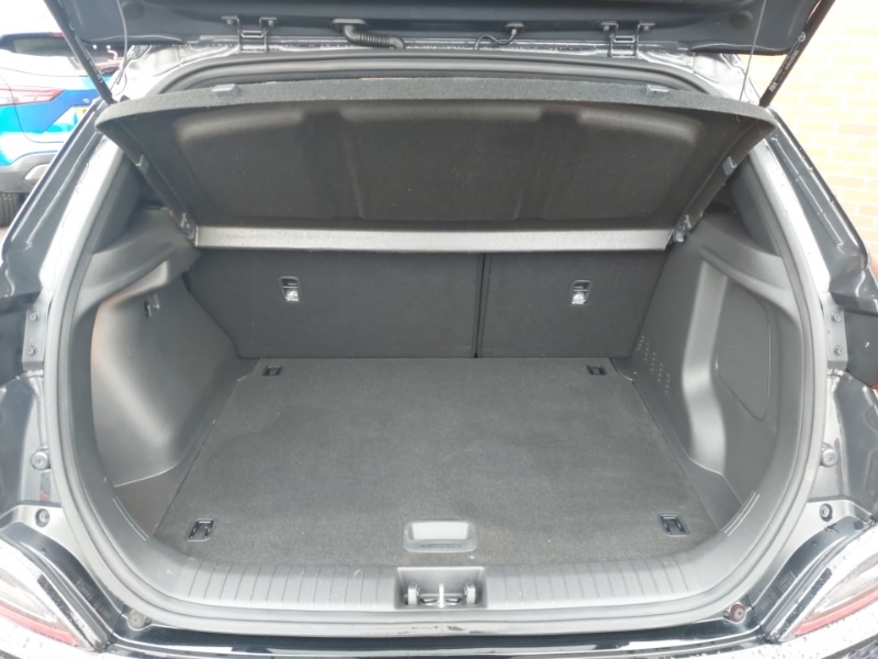 Used Hyundai KONA 2023 for sale - 76135095: Photo 8