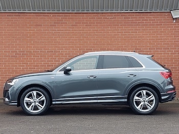 Used Audi Q3 2024 for sale - 76199199: Photo 4